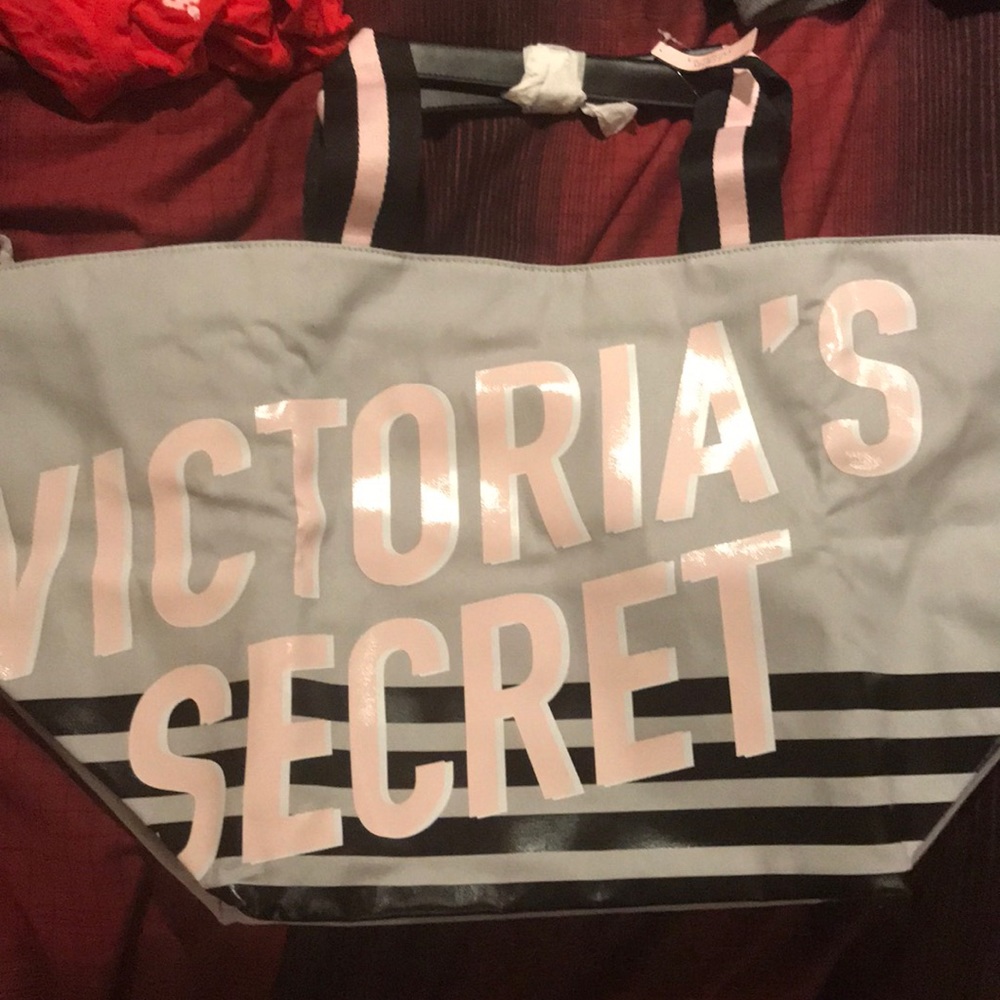 Victoria’s secret tote bag